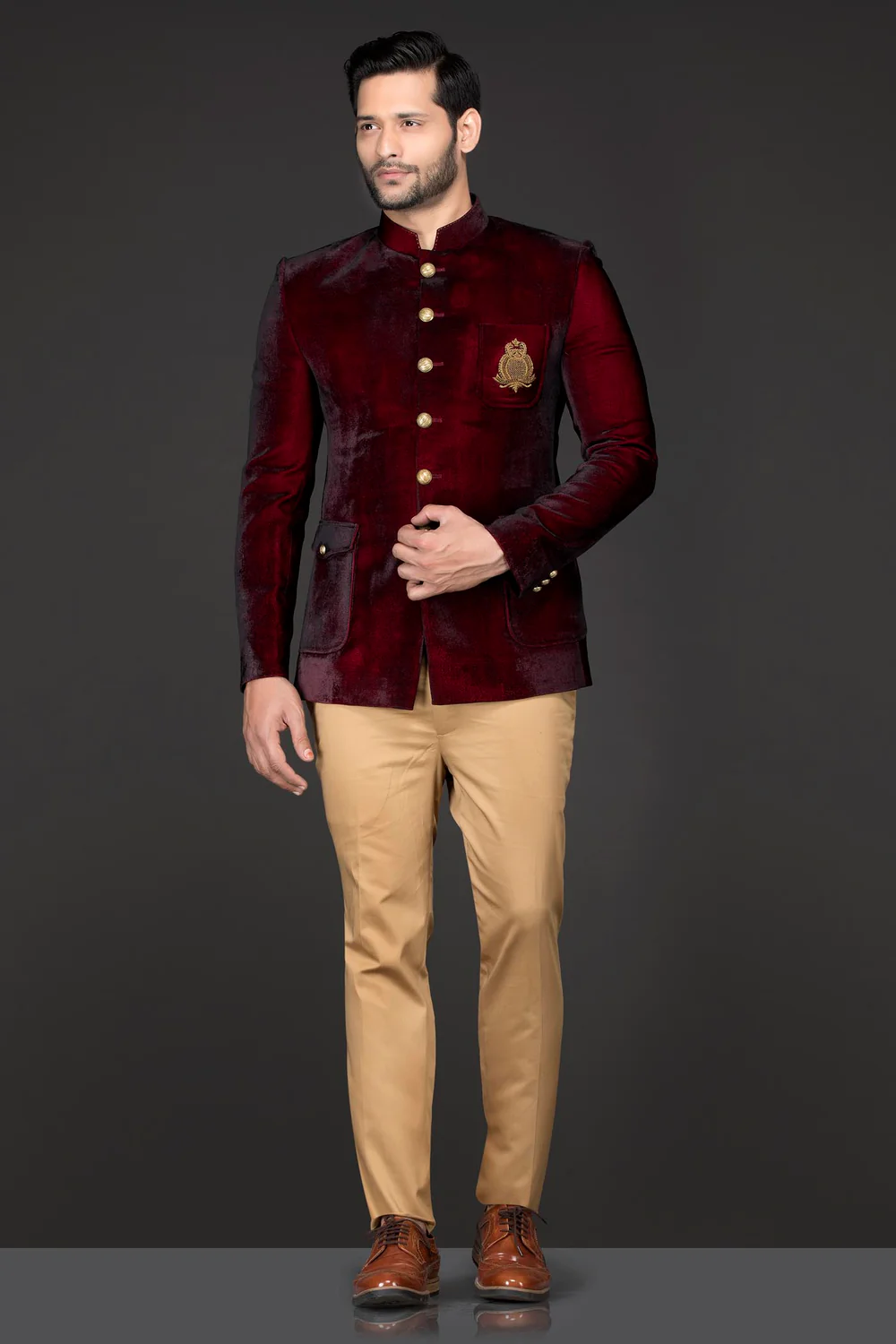 velvet cocktail jacket/band gala paired with gold english trousers velvet cocktail jacket/band gala paired with gold english trousers